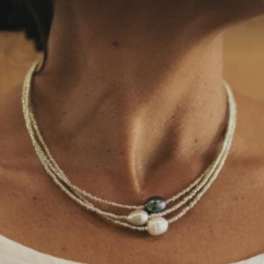 VINTAGE FRESHWATER PEARL NECKLACE